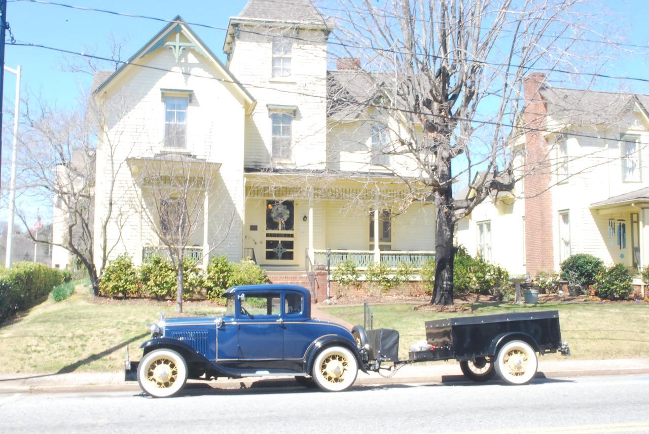 Carrier Houses Bed & Breakfast Rutherfordton Εξωτερικό φωτογραφία